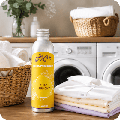 Parfém na pranie Pure Harmony medzi kvetmi