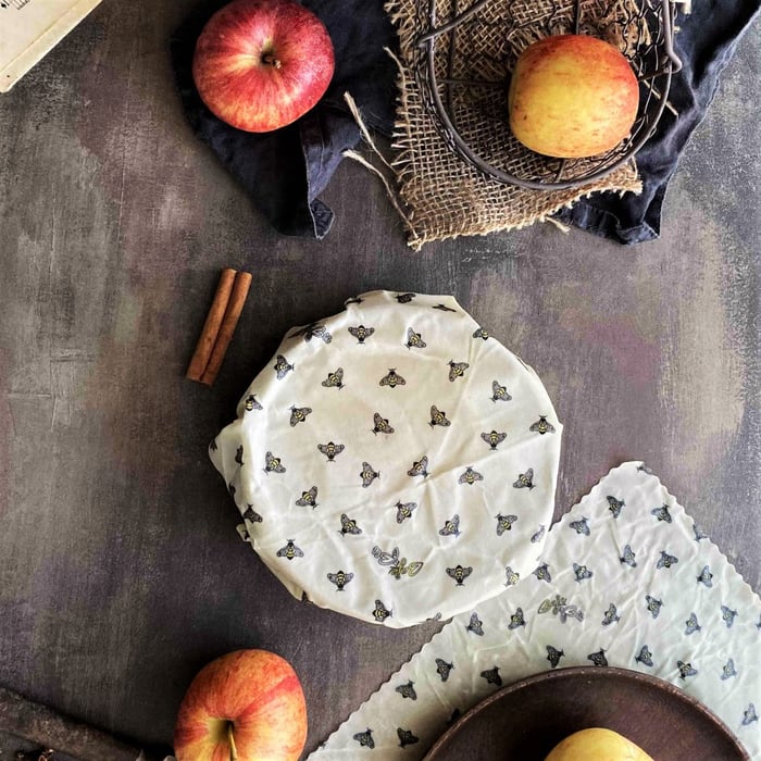 Beeswax wraps - Multipack XL/M/M/S, Yellow bees